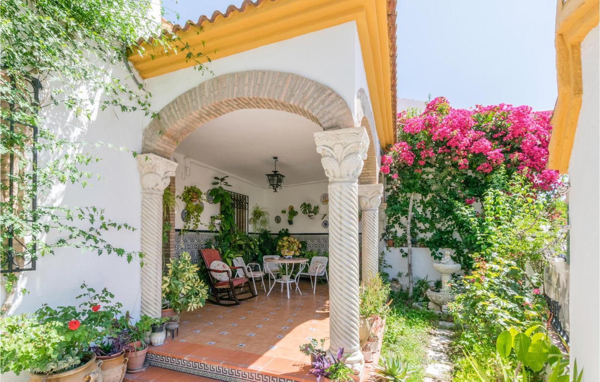3 Bedroom Beautiful Home In Fuente Tojar Exteriör bild